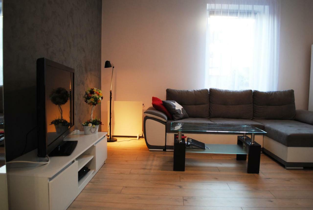 Dom Adula Villa Janow Lubelski Luaran gambar